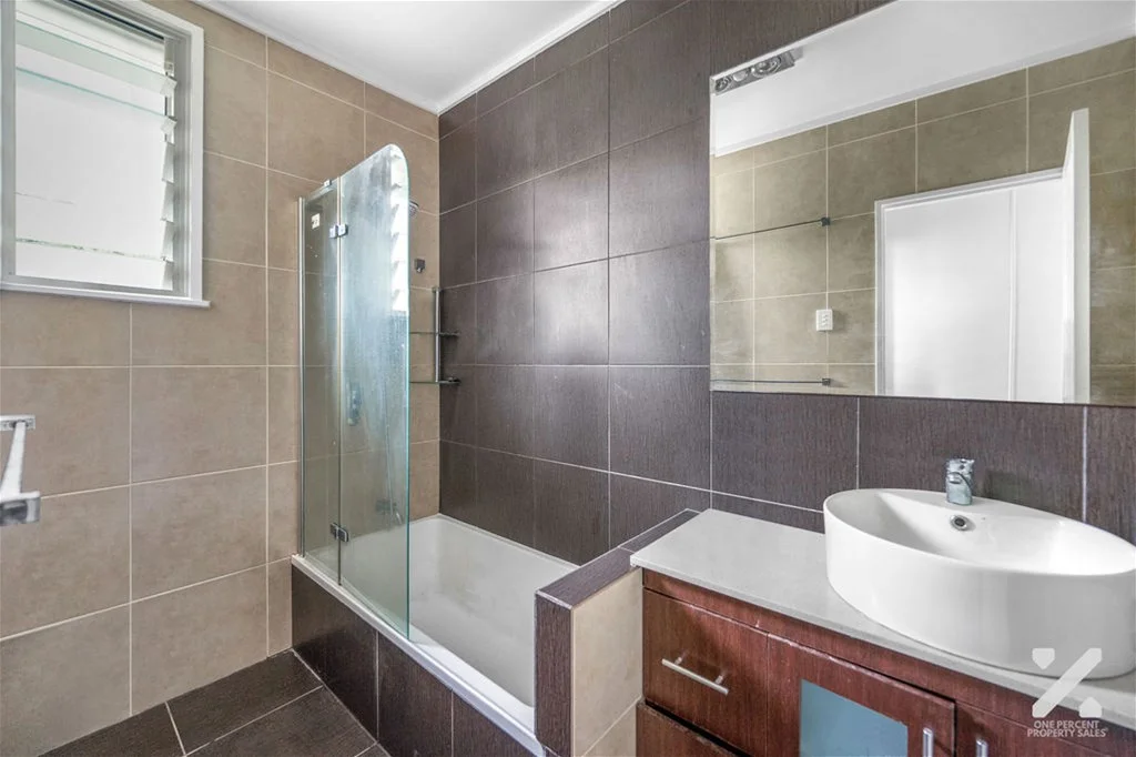 Additional image 9 of 17 Larsen Street, West Gladstone QLD 4680