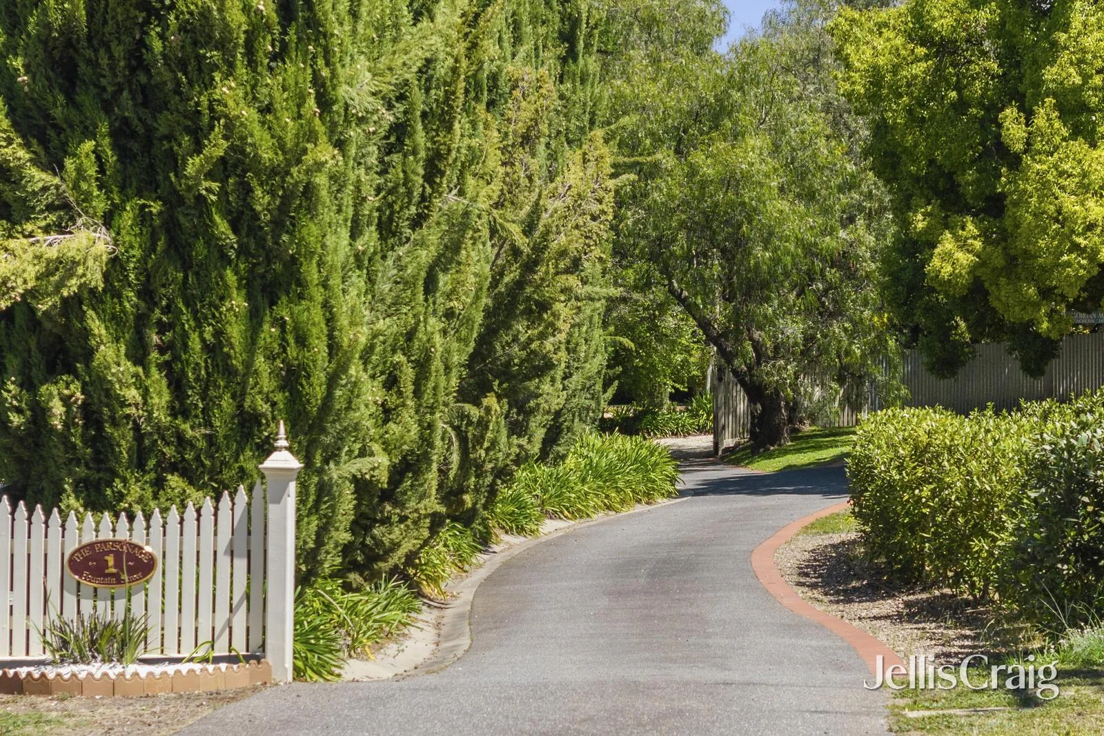 Additional image 31 of 1 Fountain Street, Maldon VIC 3463