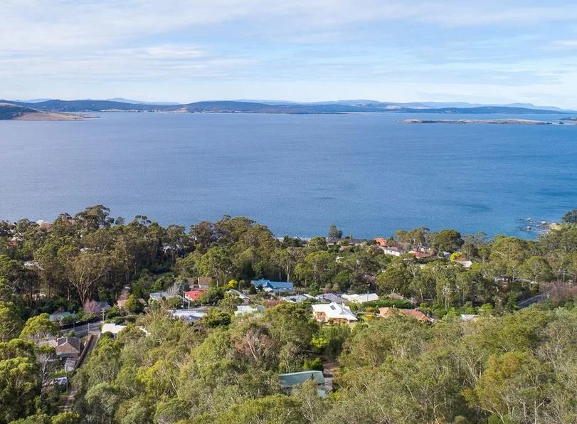 85A Channel Highway, Taroona TAS 7053