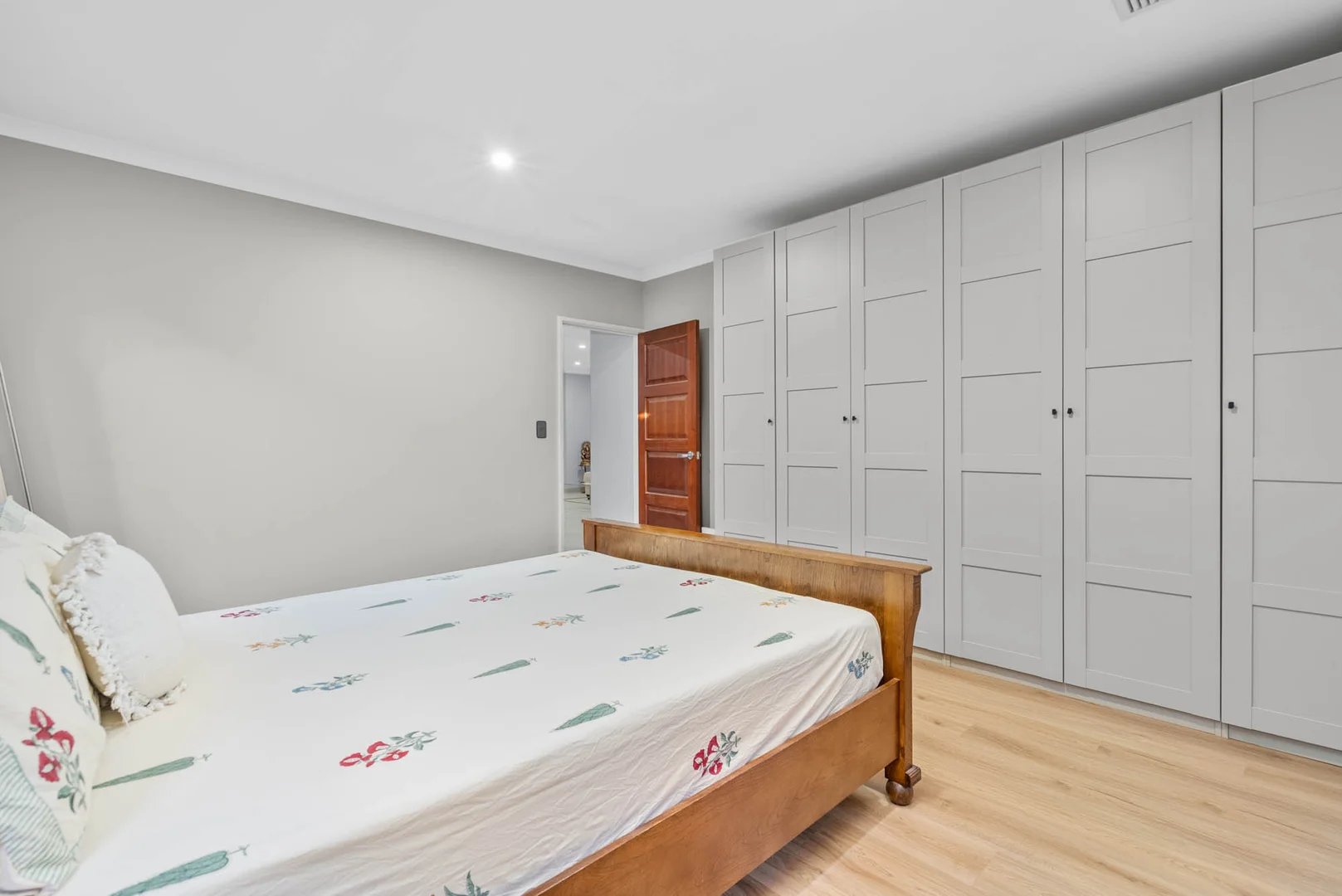 Additional image 15 of 22 Drafthorse Approach, Forrestdale WA 6112