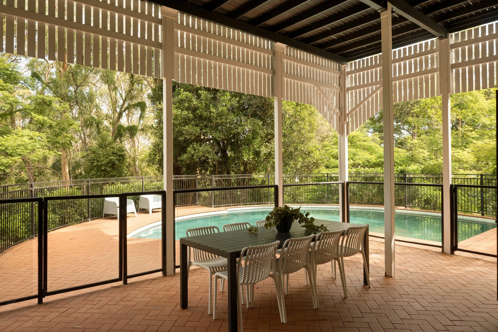 Additional image 16 of 133 Simpsons Road, Bardon QLD 4065