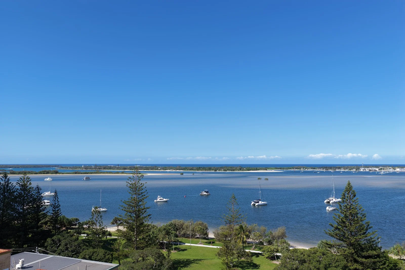 Additional image 31 of 41 Frank Street, Labrador QLD 4215