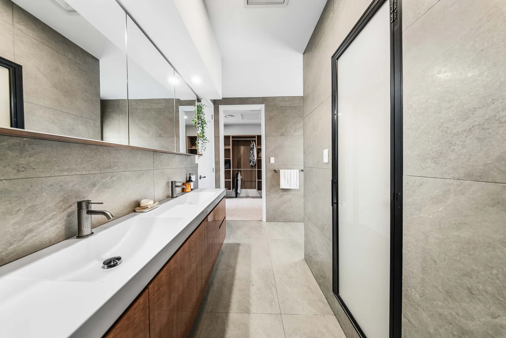 Additional image 17 of 5/28 Aotea Road, Sandy Bay TAS 7005