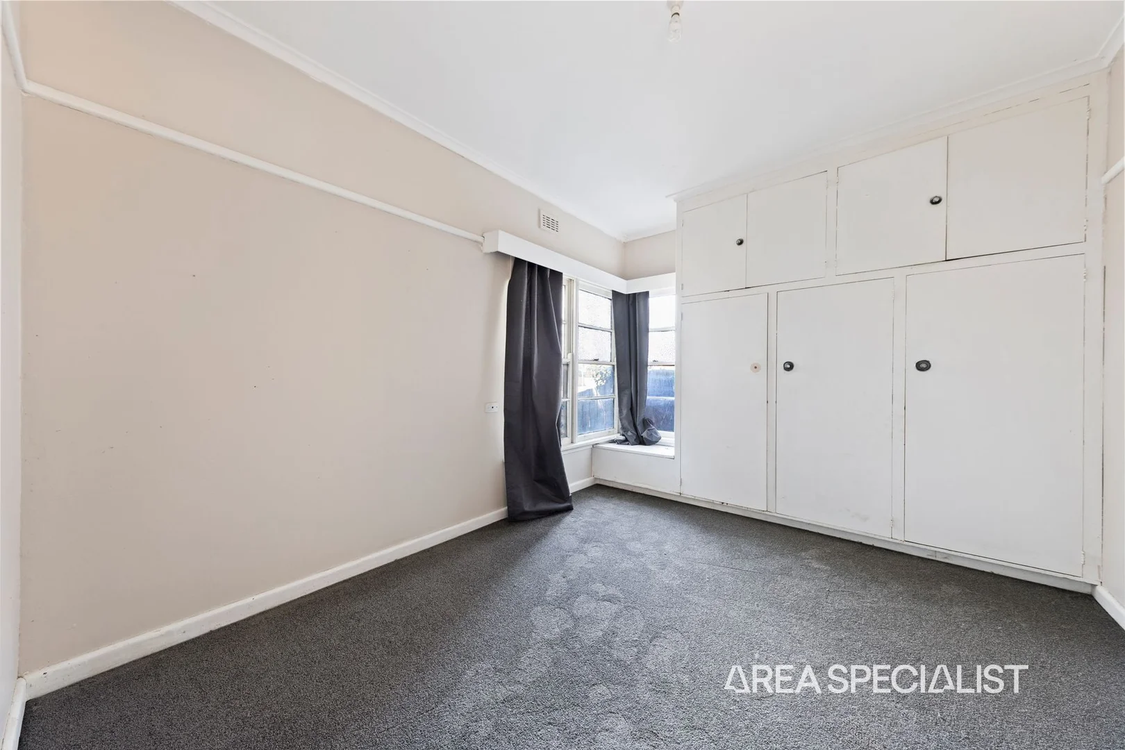 Additional image 9 of 2 Sybella Avenue, Koo Wee Rup VIC 3981