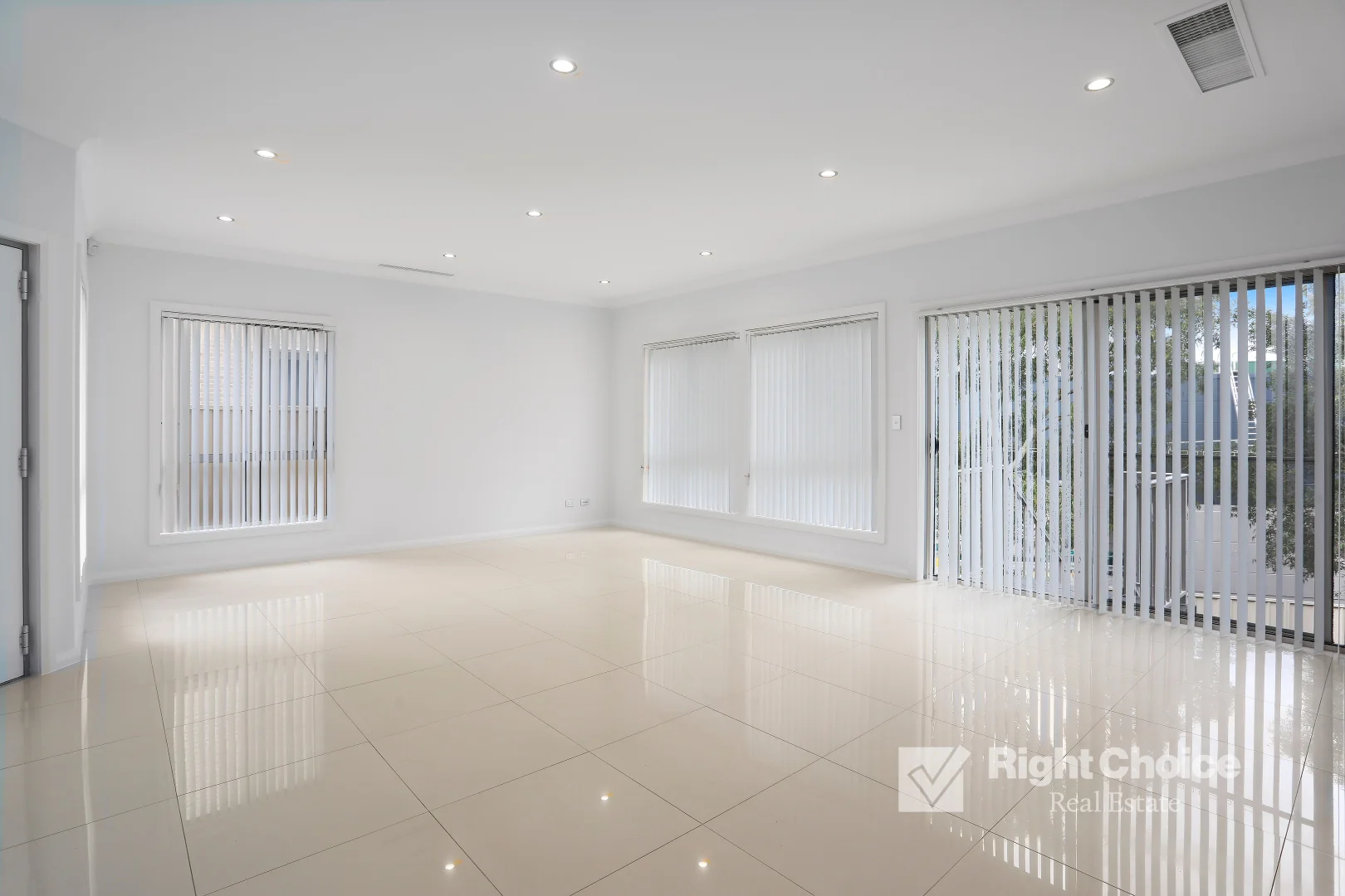 Additional image 3 of 10A Falcon Street, Shellharbour City Centre NSW 2529