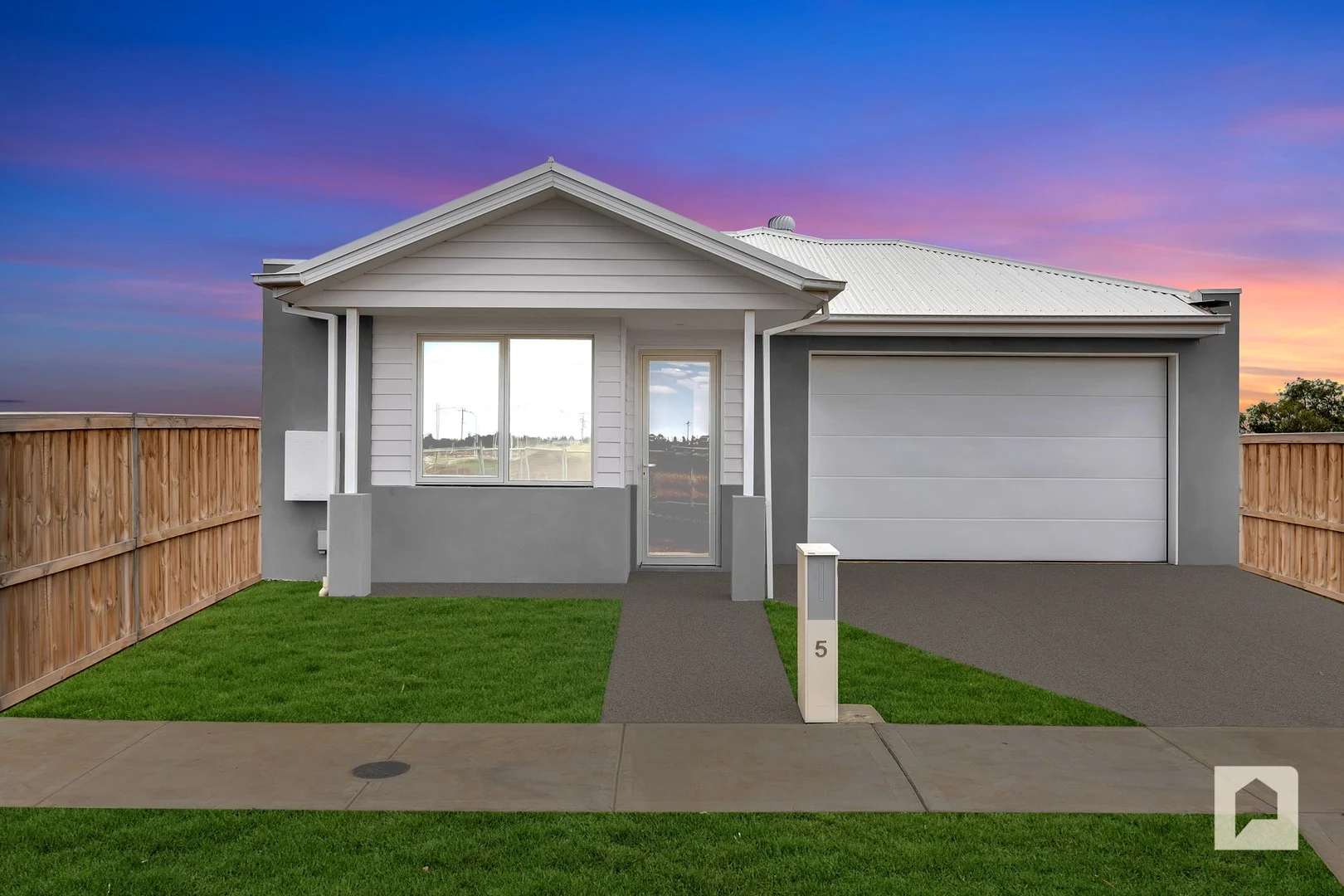 5 Lanning Way, Deanside VIC 3336