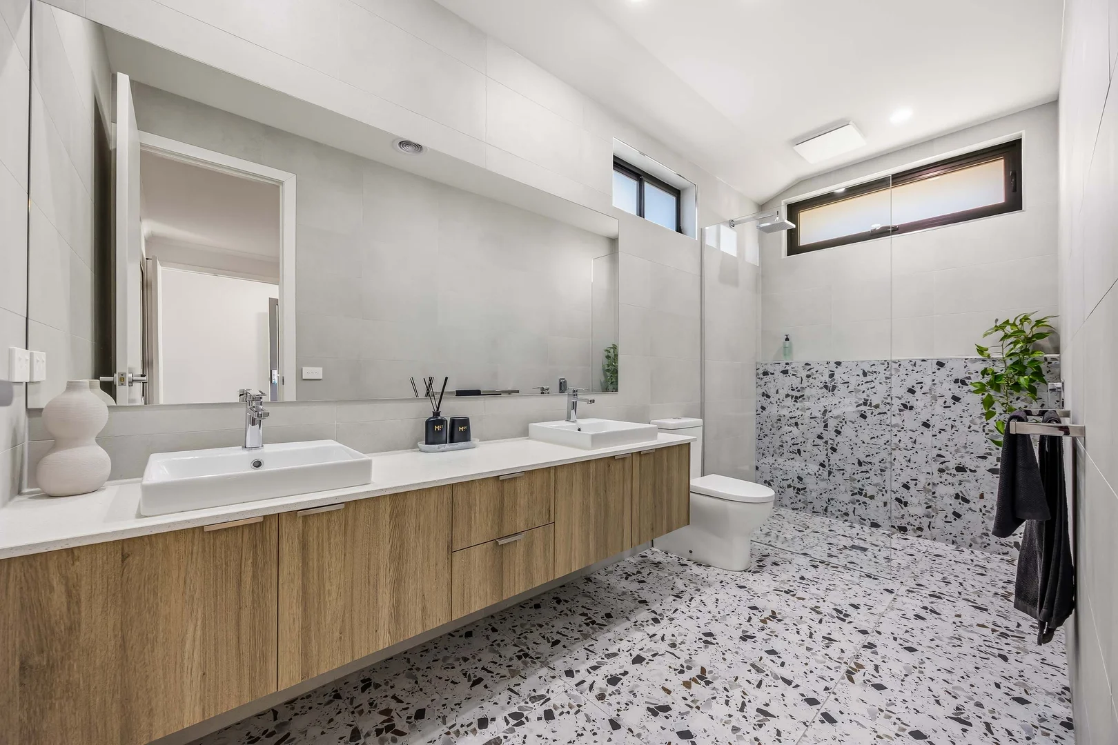 Additional image 19 of 3 Lovering Way, Lucas VIC 3350