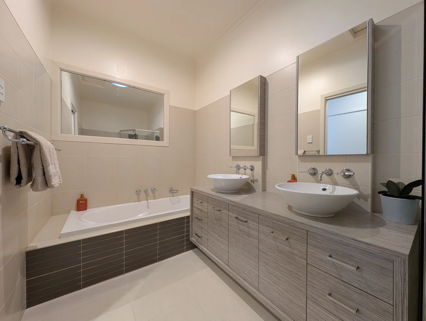 Additional image 15 of 108 Shadforth Street, Kerang VIC 3579