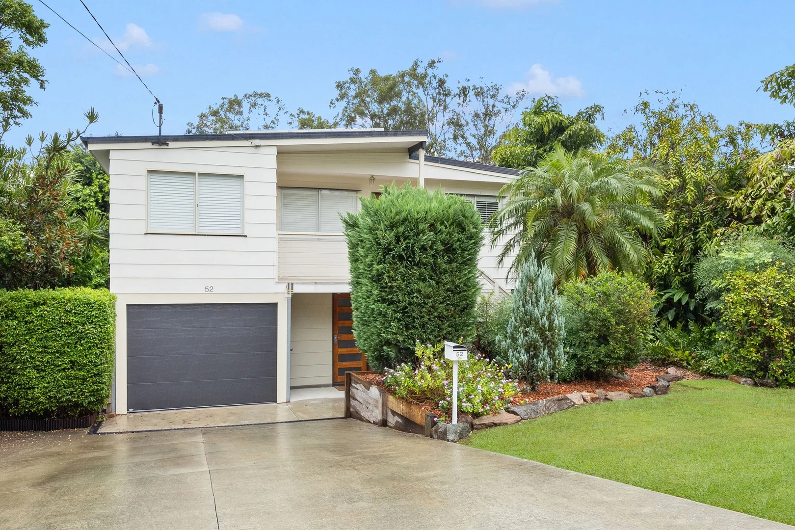 52 Frenchs Rd, Petrie QLD 4502