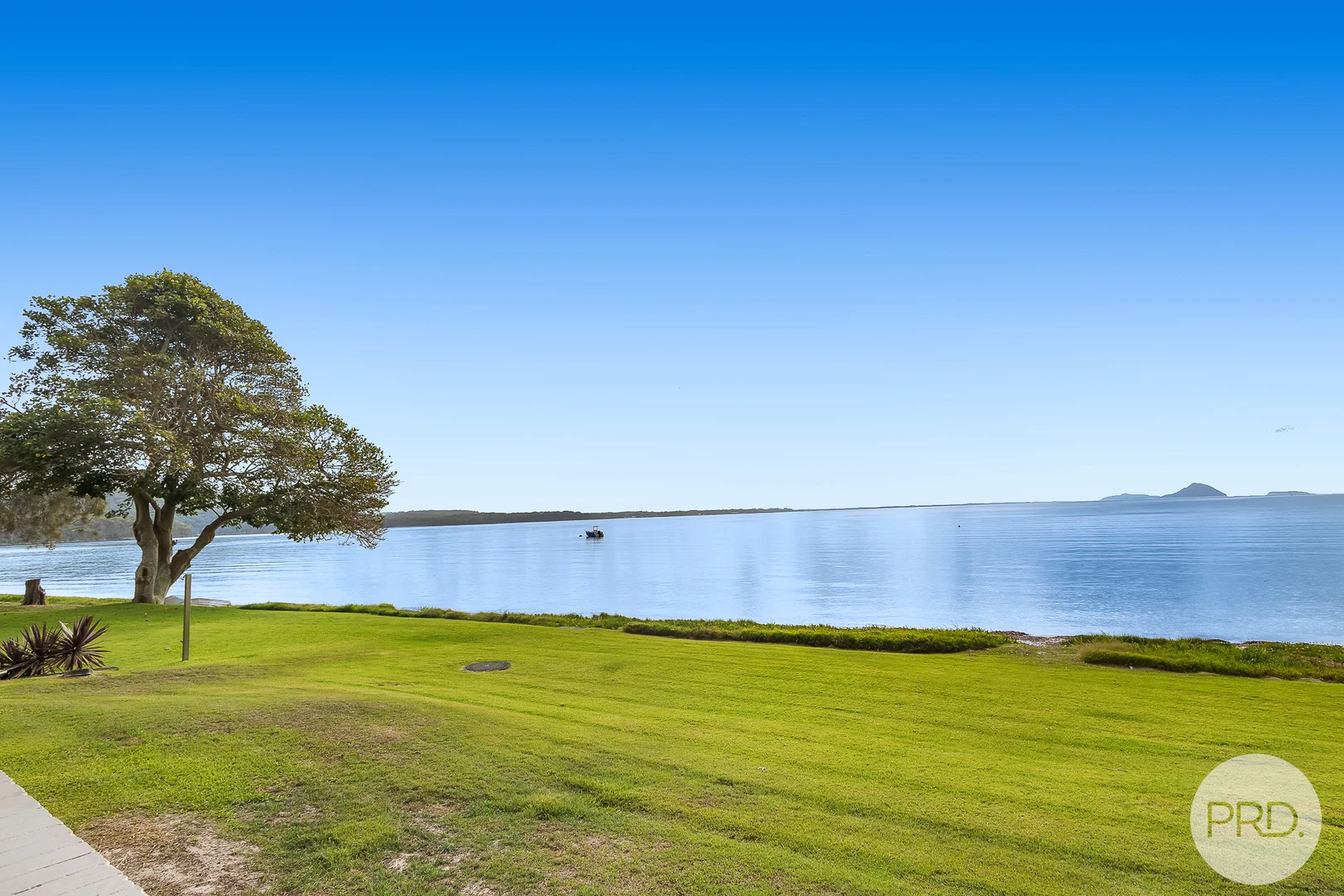 Additional image 13 of 2/33 Soldiers Point Road, Soldiers Point NSW 2317