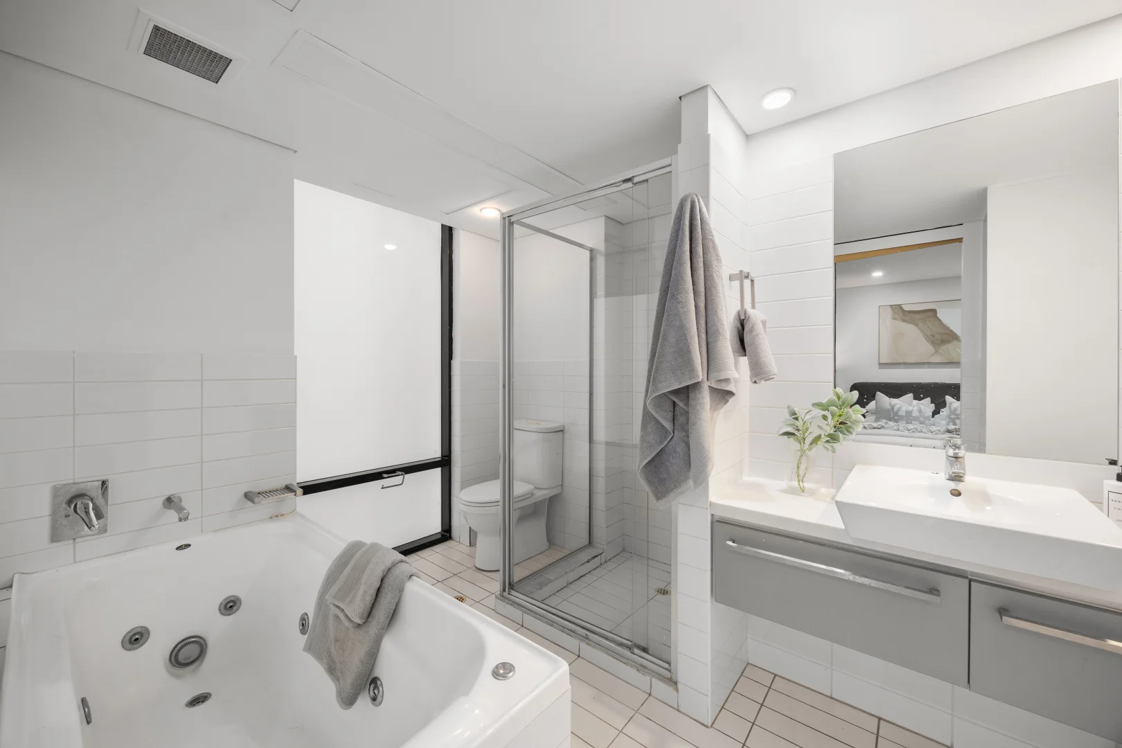 Additional image 19 of 607/104 North Terrace, Adelaide SA 5000