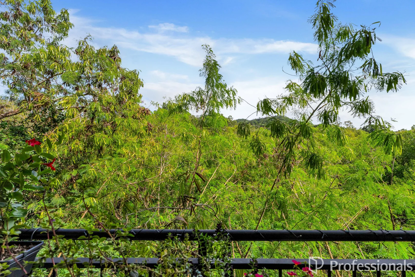 Additional image 14 of 1731/2-10 Greenslopes Street, Cairns North QLD 4870