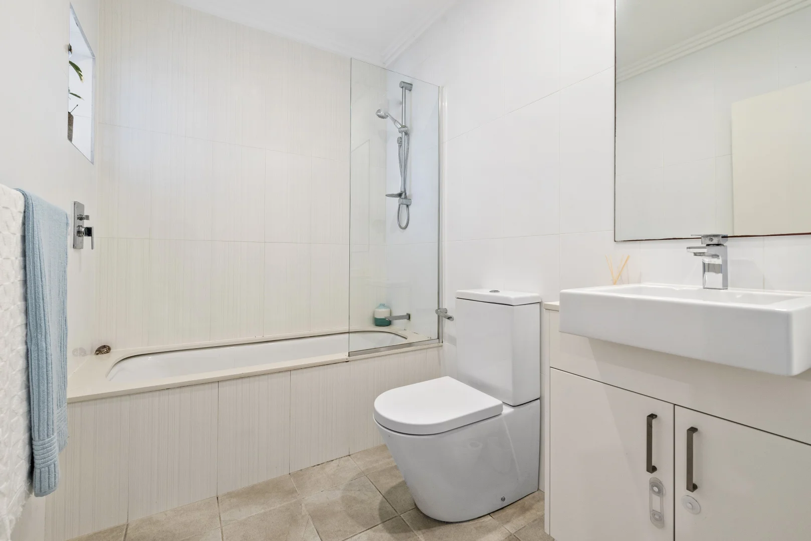 Additional image 11 of 26/1219-1225 Pittwater Road, Collaroy NSW 2097