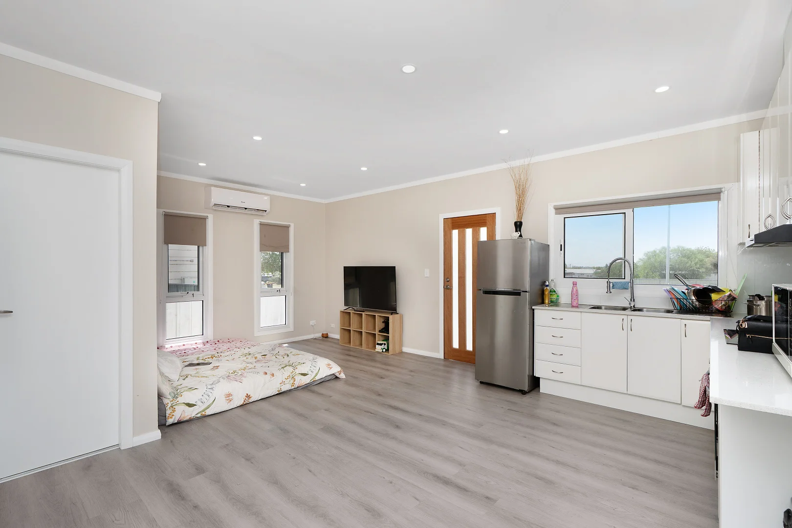 Additional image 4 of 4 Camellia Drive, Narrandera NSW 2700