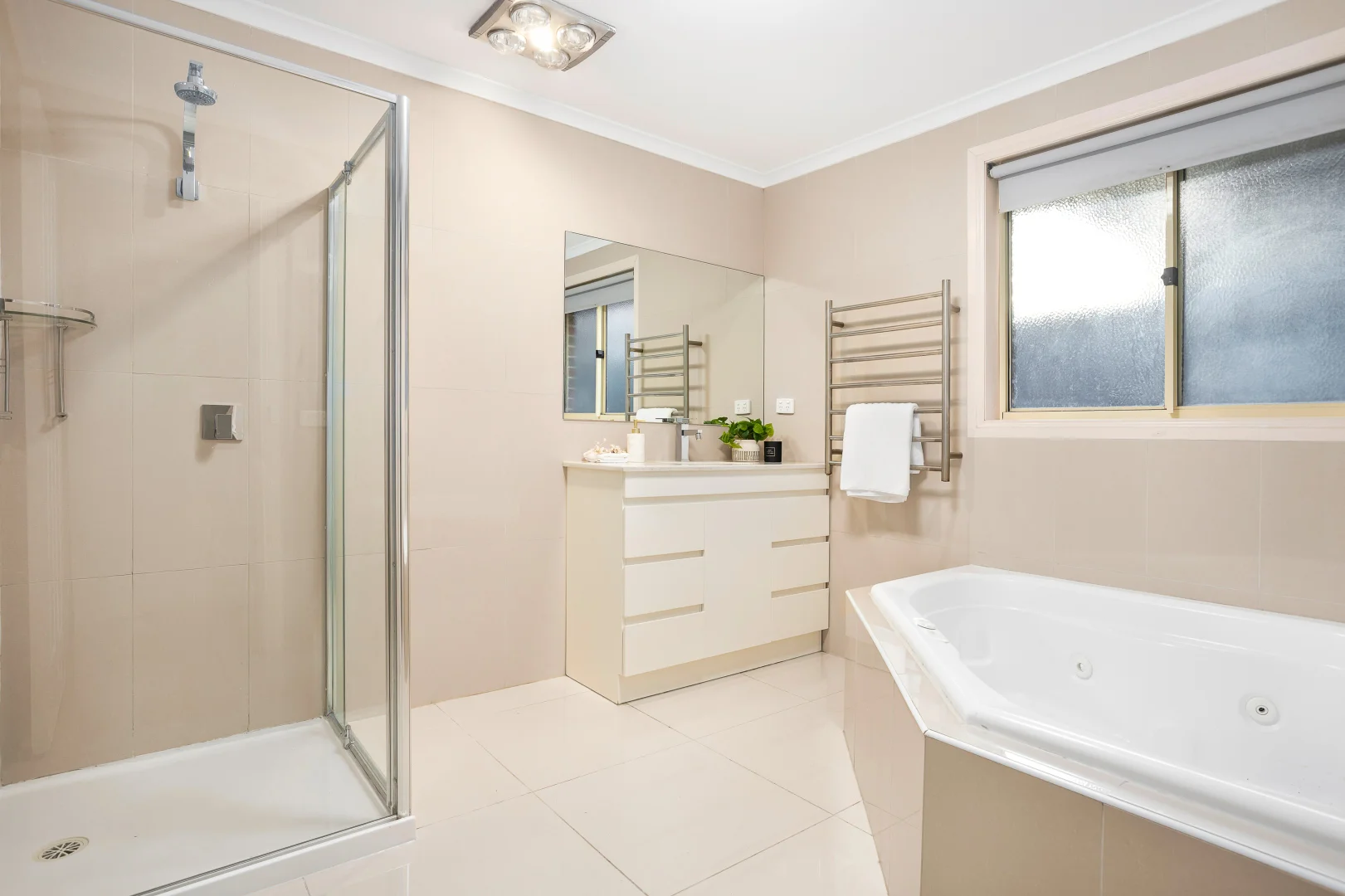 Additional image 9 of 4 Redpath Close, Oakleigh South VIC 3167