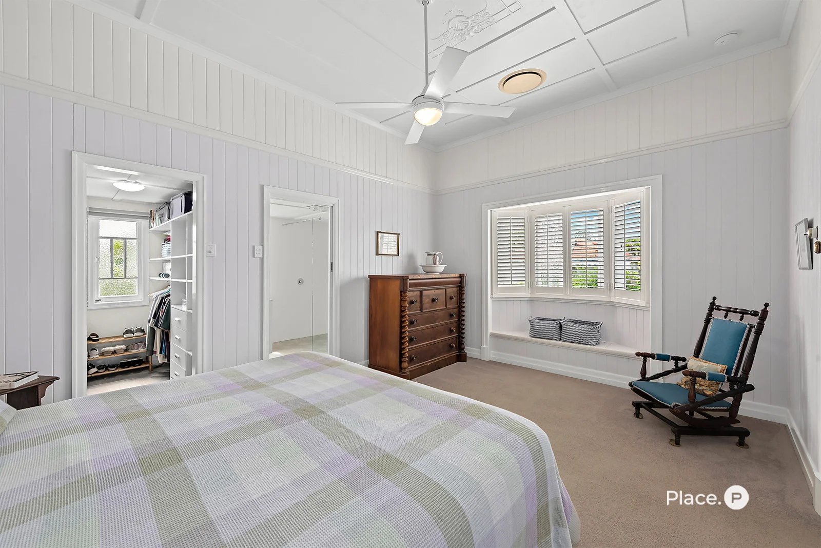 Additional image 4 of 18 Gibson Crescent, Holland Park QLD 4121