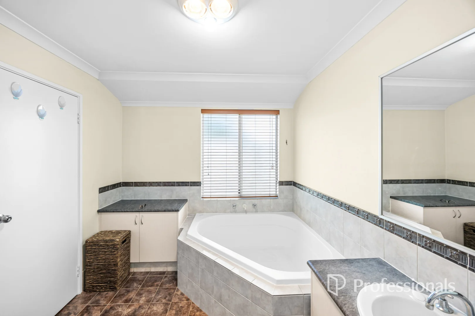 Additional image 11 of 6 Malachite Drive, Australind WA 6233