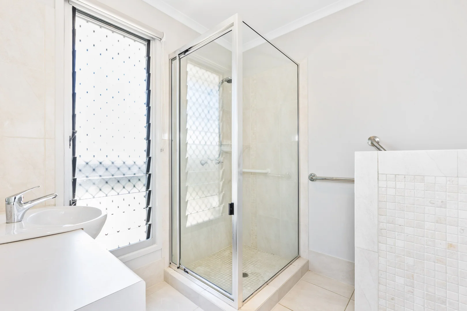 Additional image 13 of 8 Callistemon Crescent, Tin Can Bay QLD 4580