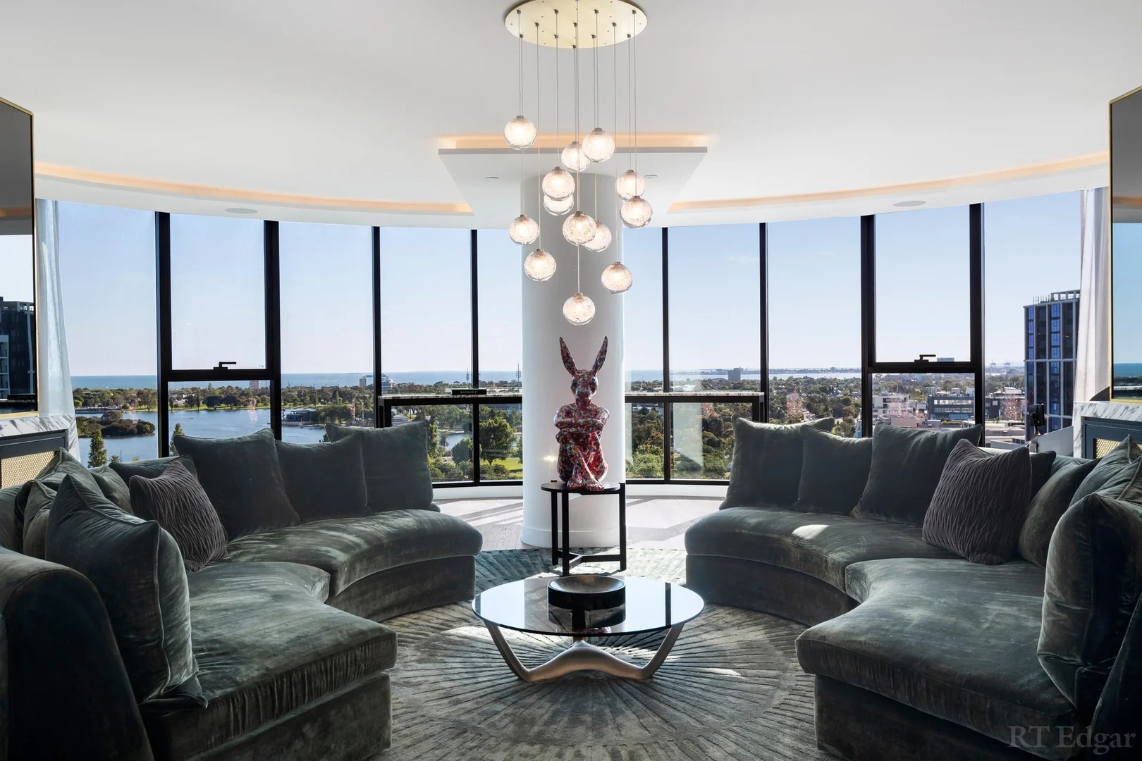 Additional image 4 of 1405/8 Bowen Crescent, Melbourne VIC 3004
