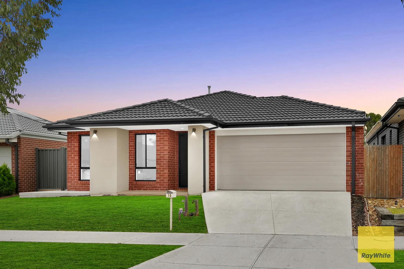 10 Jester Drive, Cobblebank VIC 3338