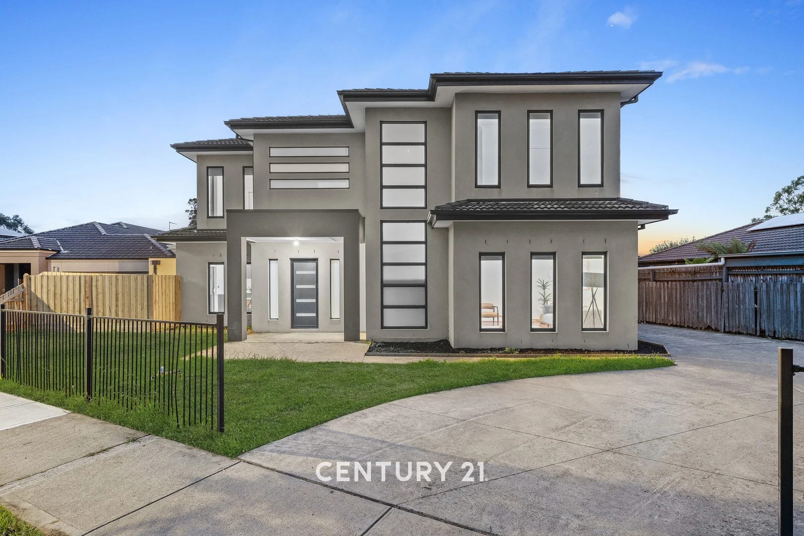 1/39-41 Coral Drive, Hampton Park VIC 3976