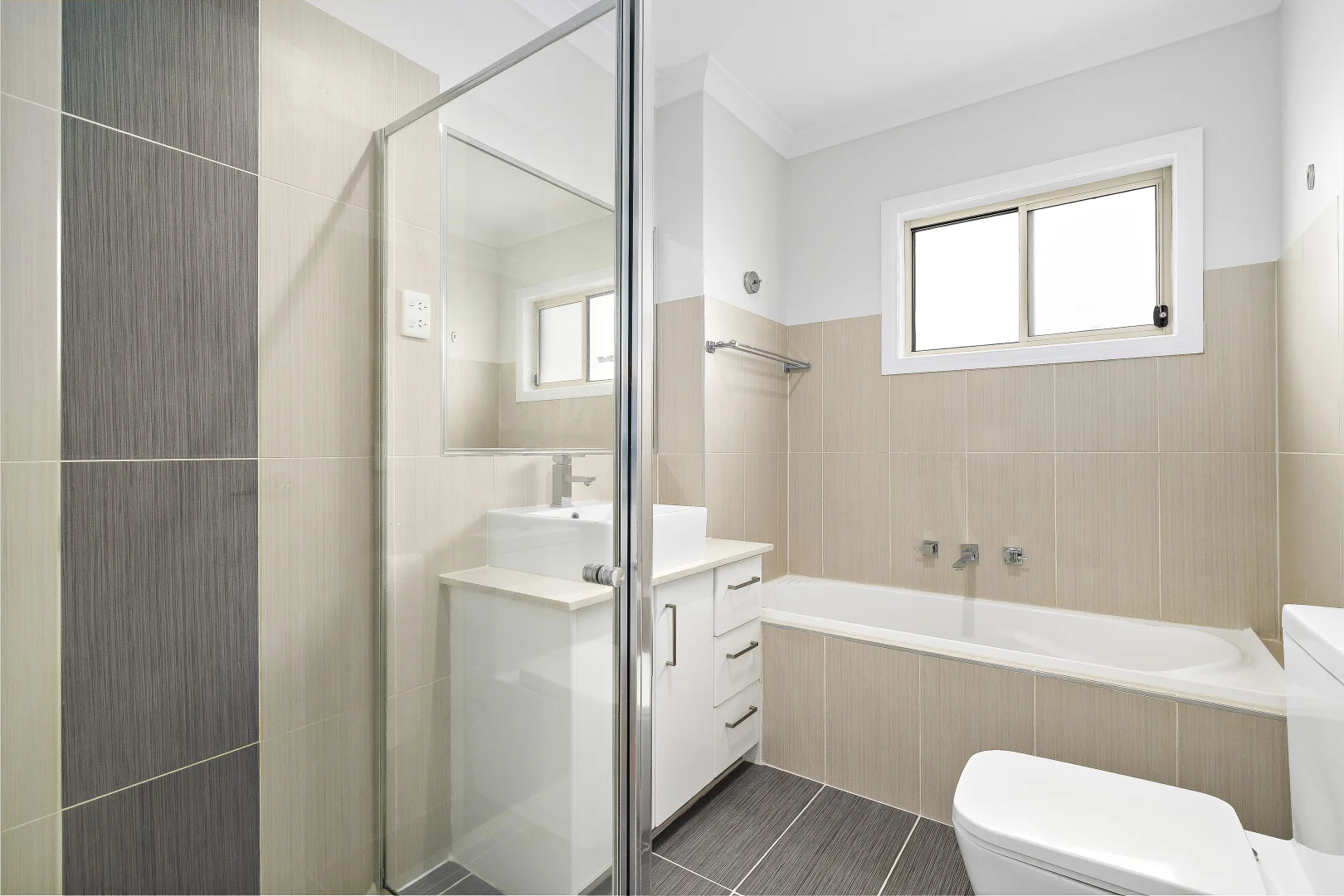 Additional image 13 of 2/4 Farringdon Street, Pascoe Vale VIC 3044