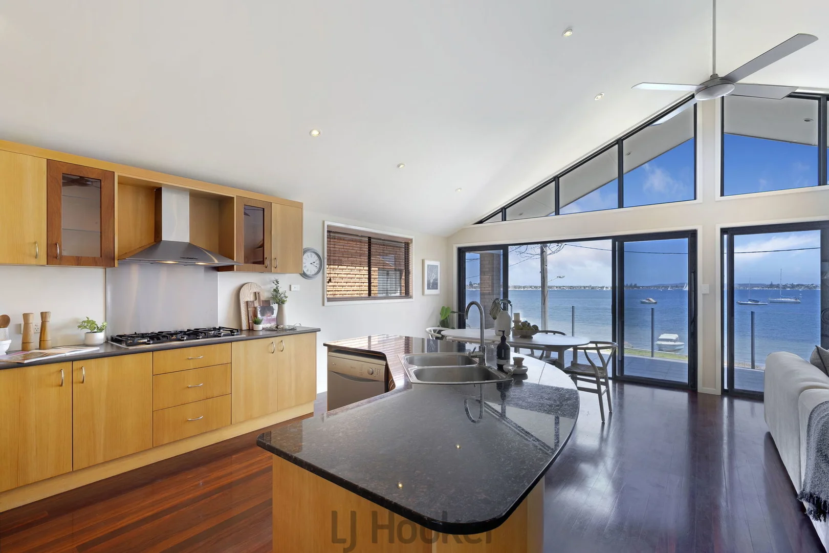 Additional image 8 of 27 The Parade, Belmont NSW 2280