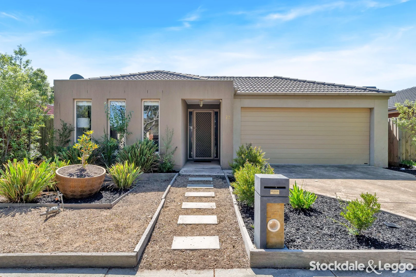 23 Massie Circuit, Sunbury VIC 3429