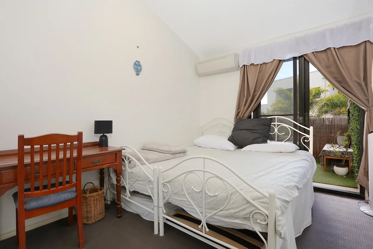 Additional image 8 of E39/1 GREAT HALL DRIVE, Miami QLD 4220