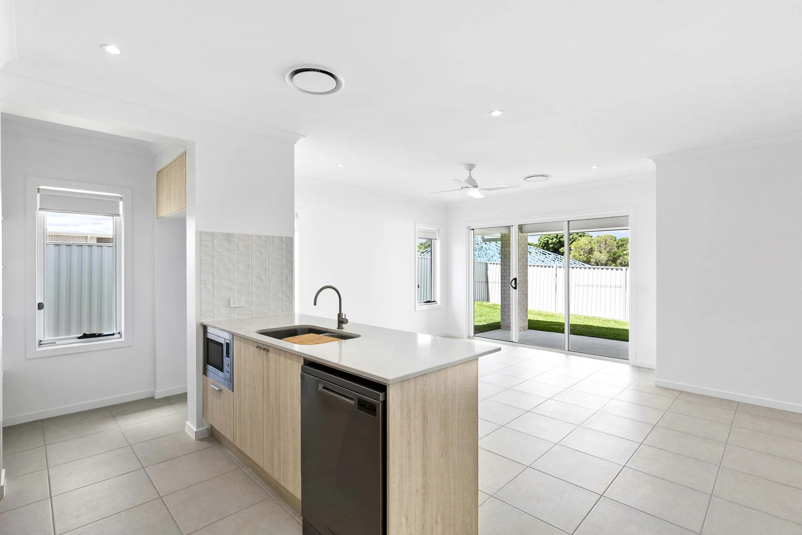 Additional image 3 of 202 Christensen Street, Nikenbah QLD 4655