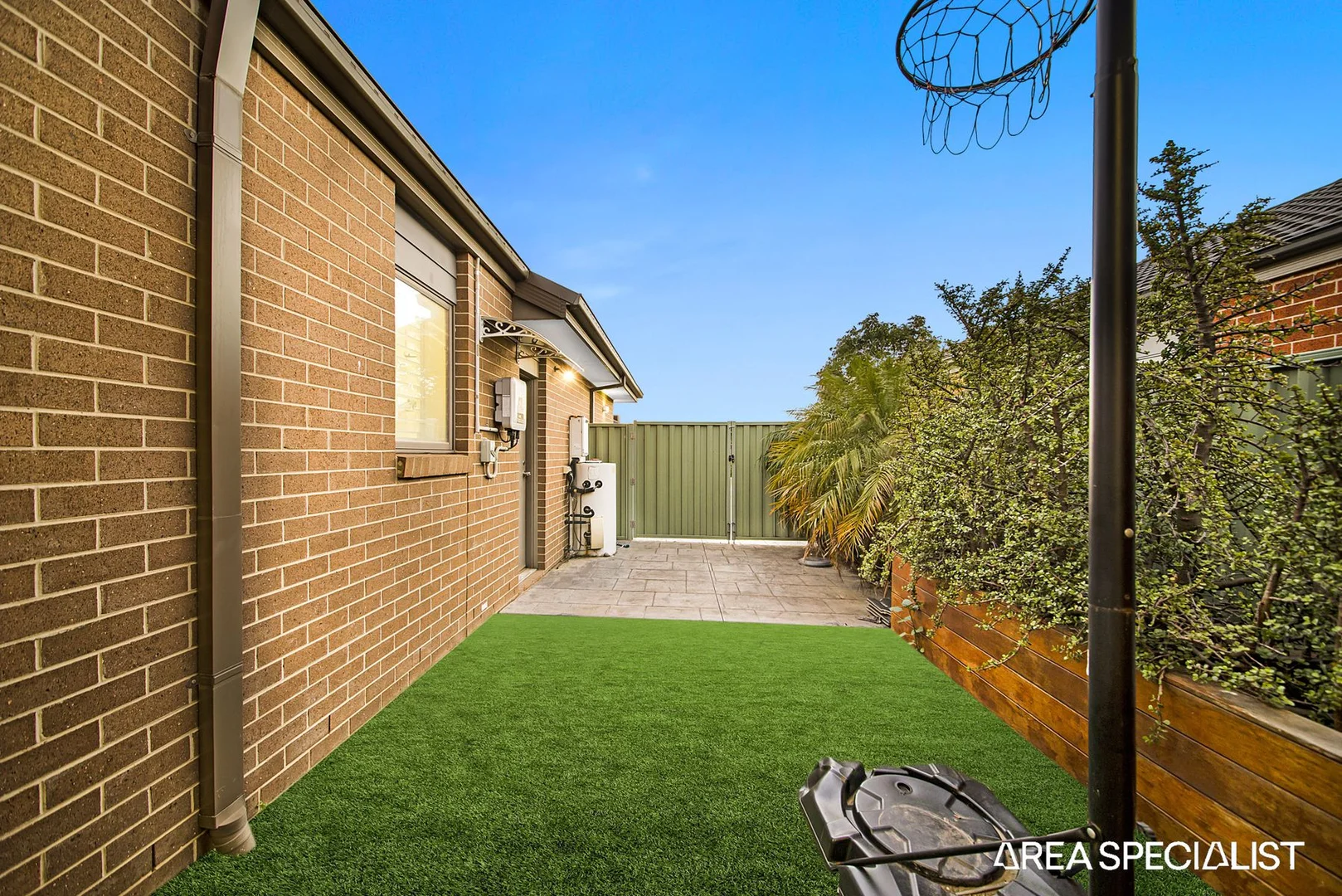 Additional image 10 of 27 Dusseldorp Avenue, Pakenham VIC 3810