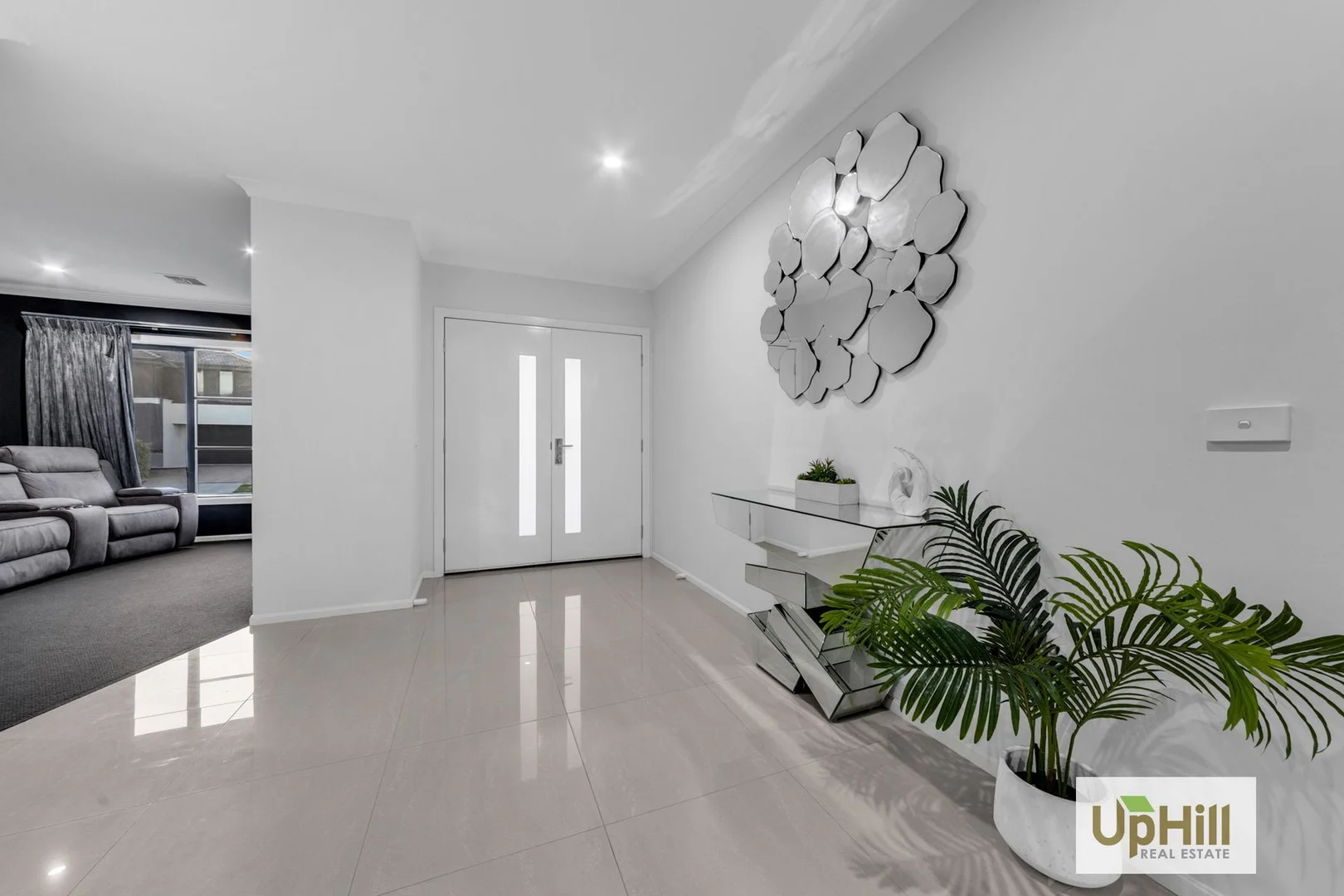 Additional image 4 of 27 Picnic Avenue, Clyde North VIC 3978