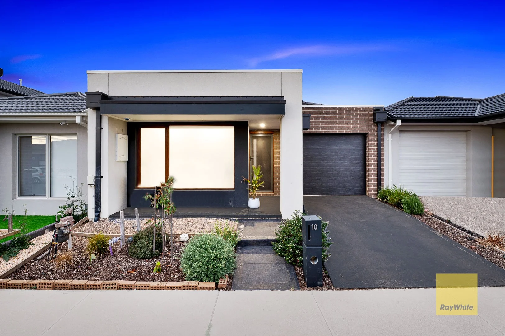 10 Beresford Street, Truganina VIC 3029