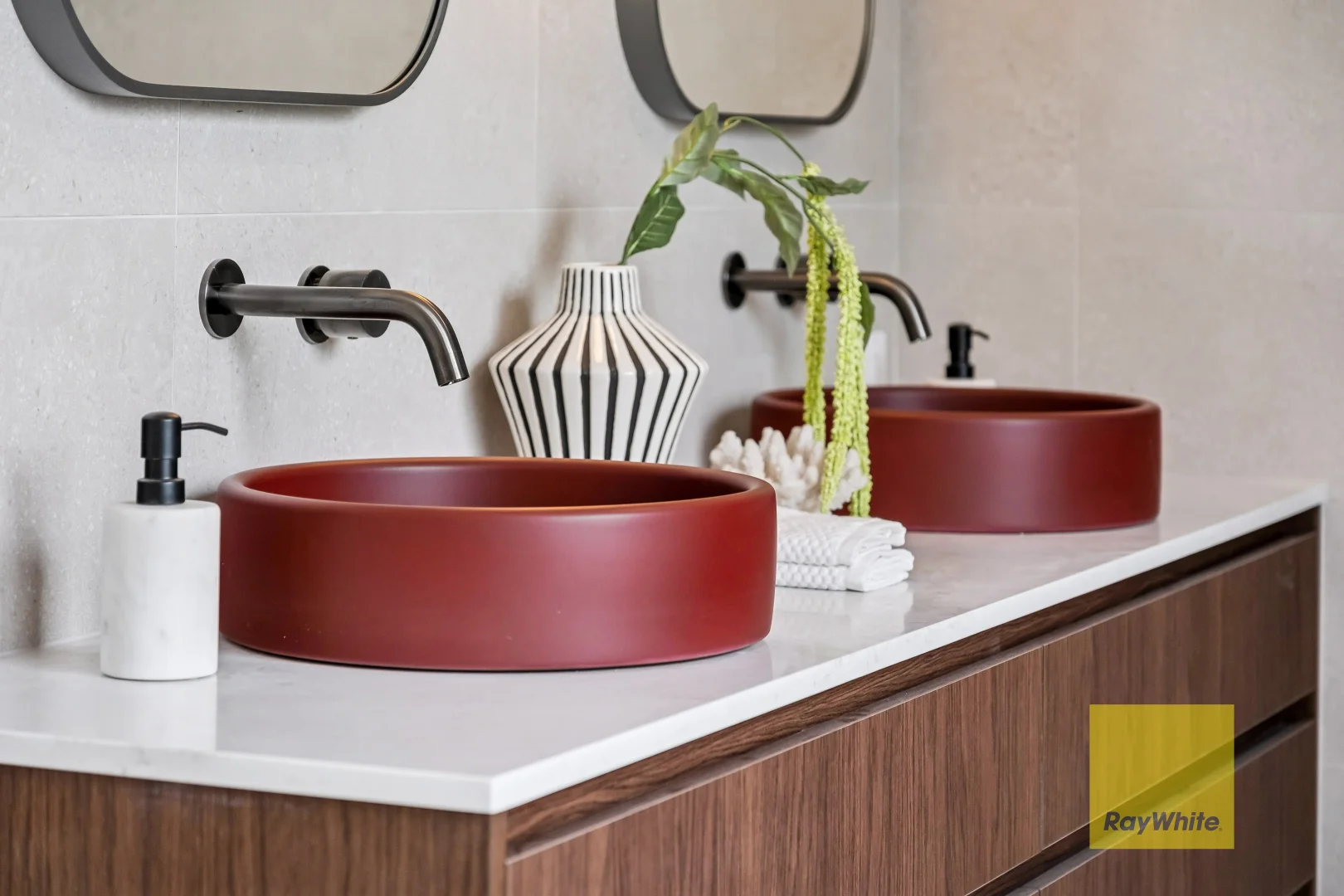 Additional image 31 of 13 Crestview Crescent, Kalamunda WA 6076