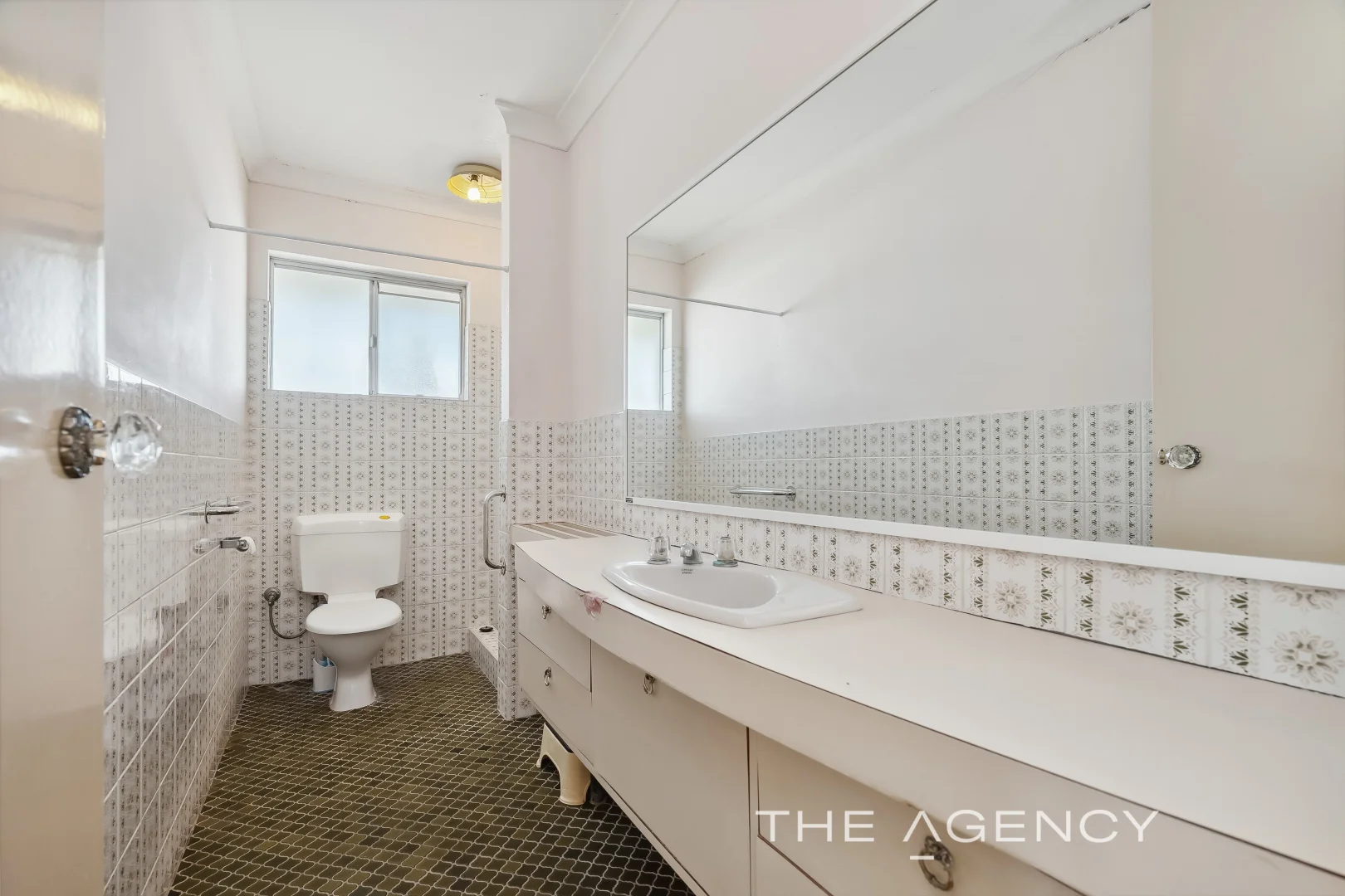 Additional image 23 of 47 Swan View Road, Swan View WA 6056