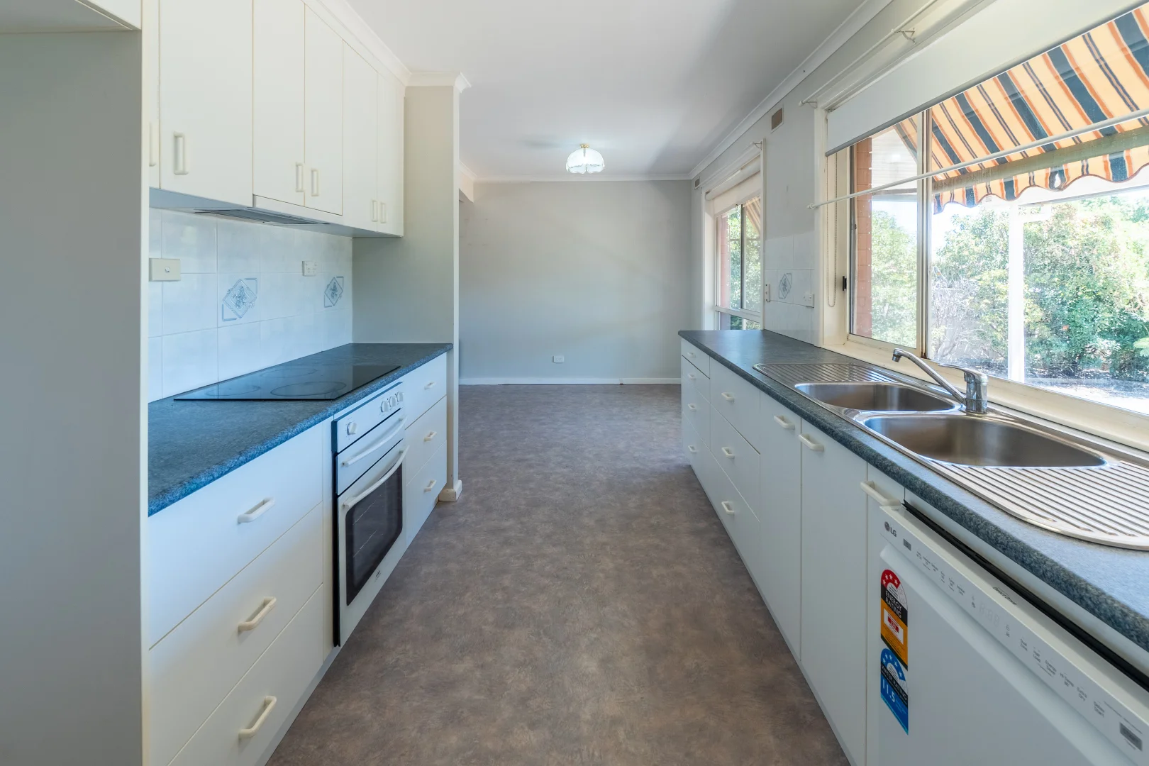 Additional image 12 of 44 Stinson Street, Coolamon NSW 2701