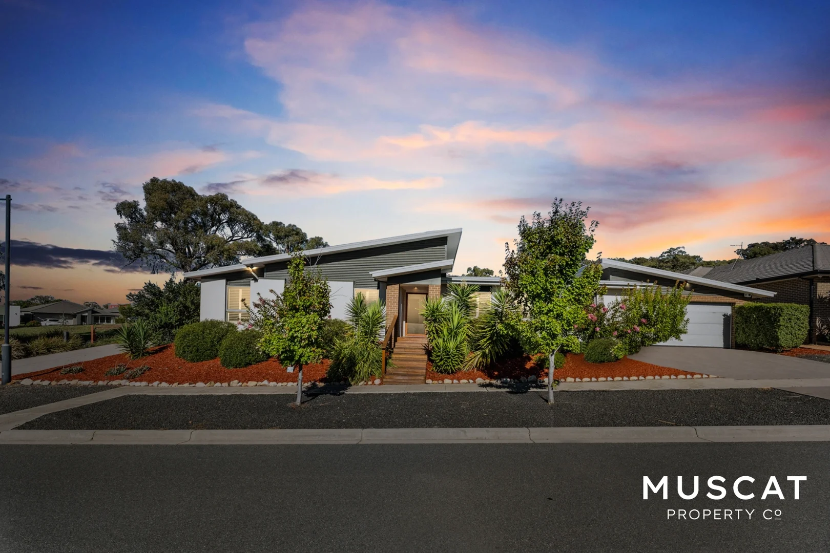 Additional image 2 of 13 Kevin Curtis Crescent, Casey ACT 2913