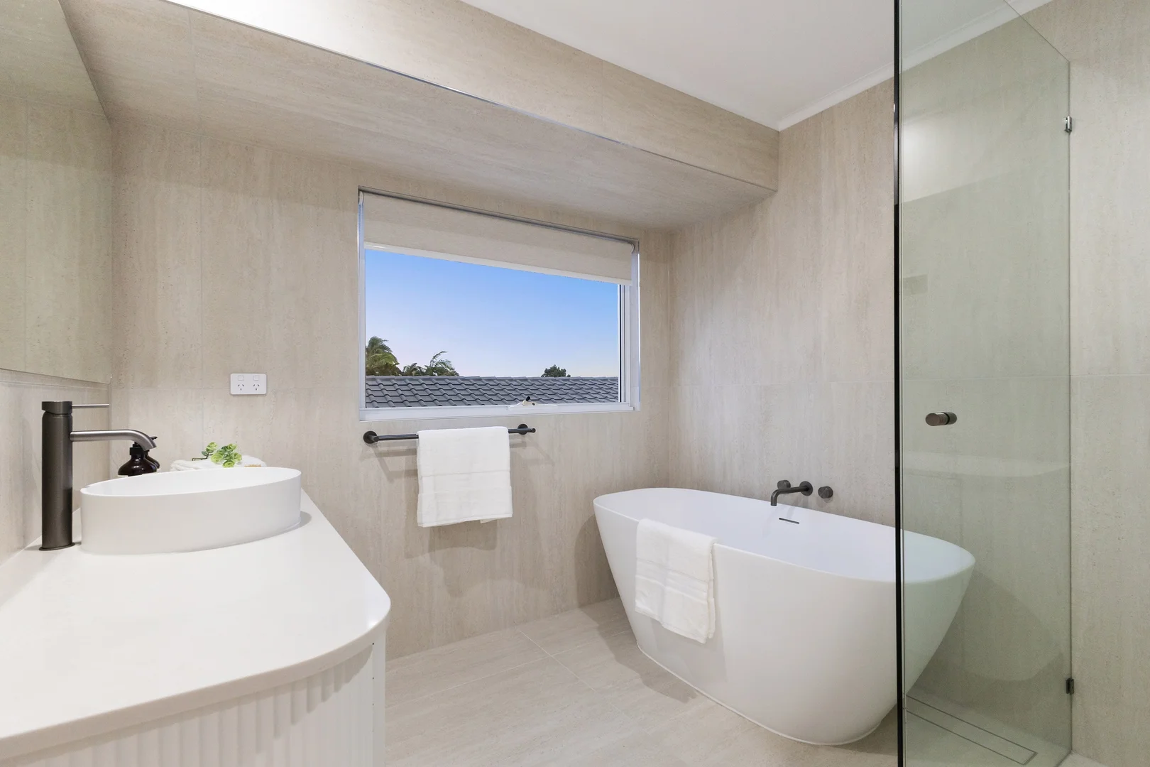 Additional image 14 of 6 Key Biscayne, Clear Island Waters QLD 4226