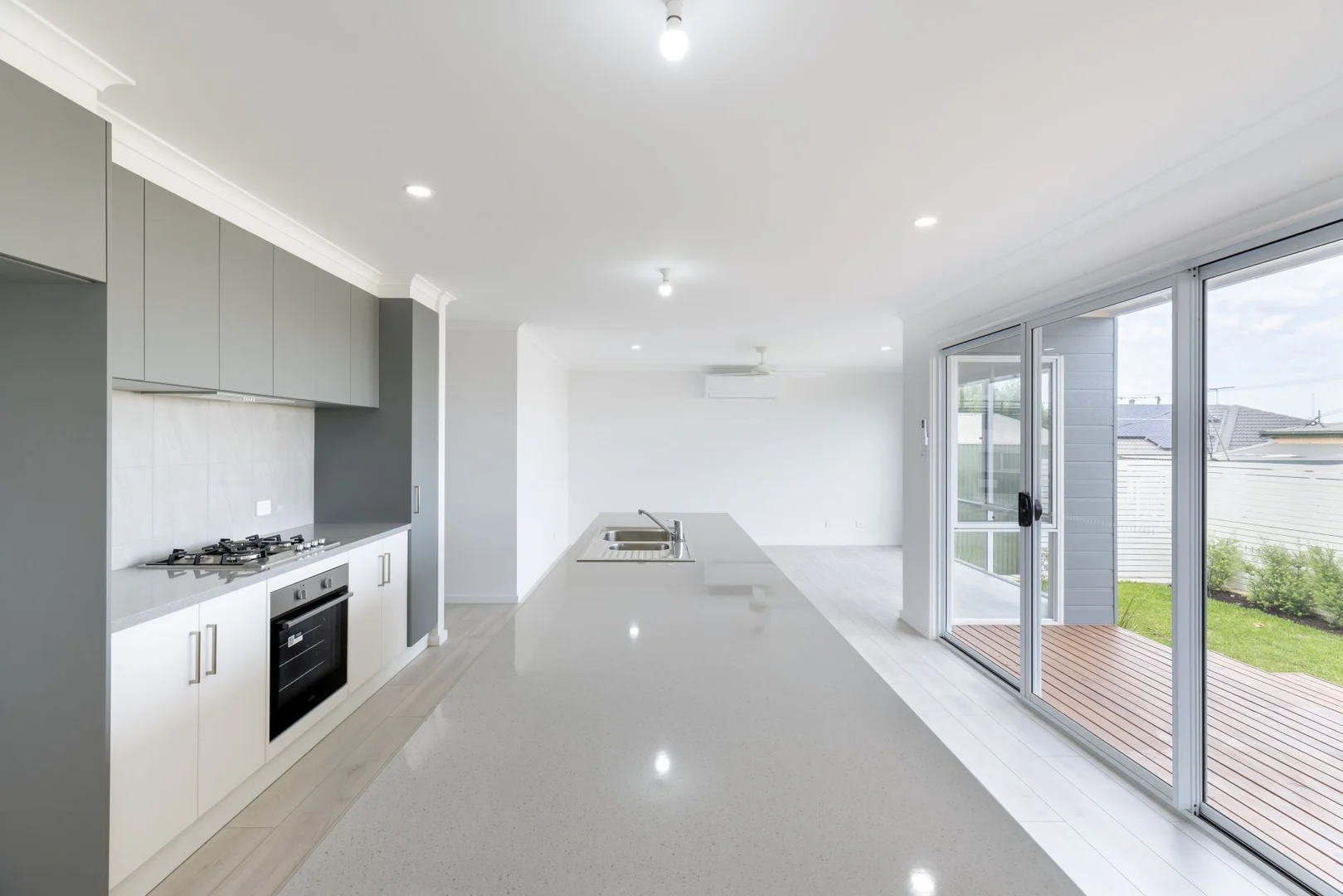 Additional image 4 of 94B John Lewis Drive, Port Broughton SA 5522