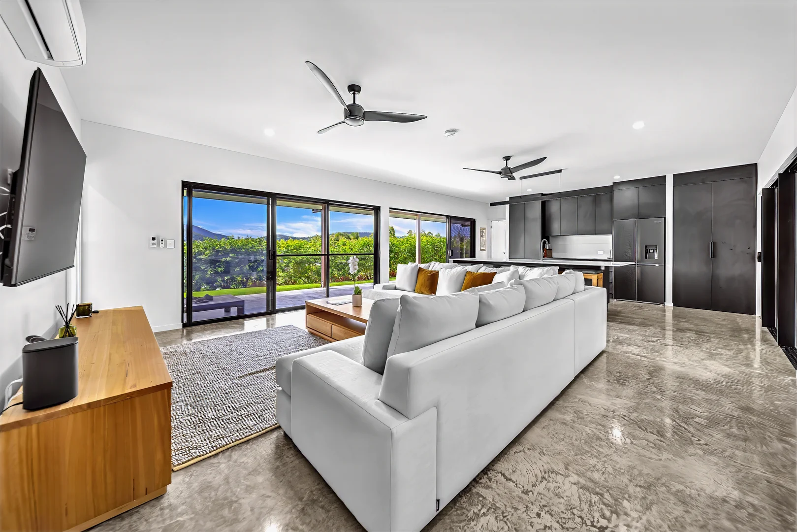 Additional image 13 of 26 Wills Court, Cannonvale QLD 4802