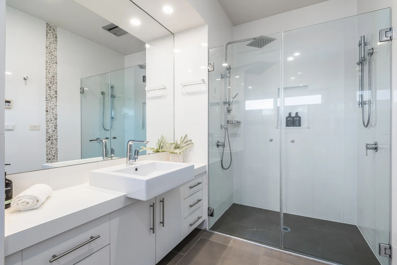 Additional image 12 of 4 Sakura Place, Bell Post Hill VIC 3215