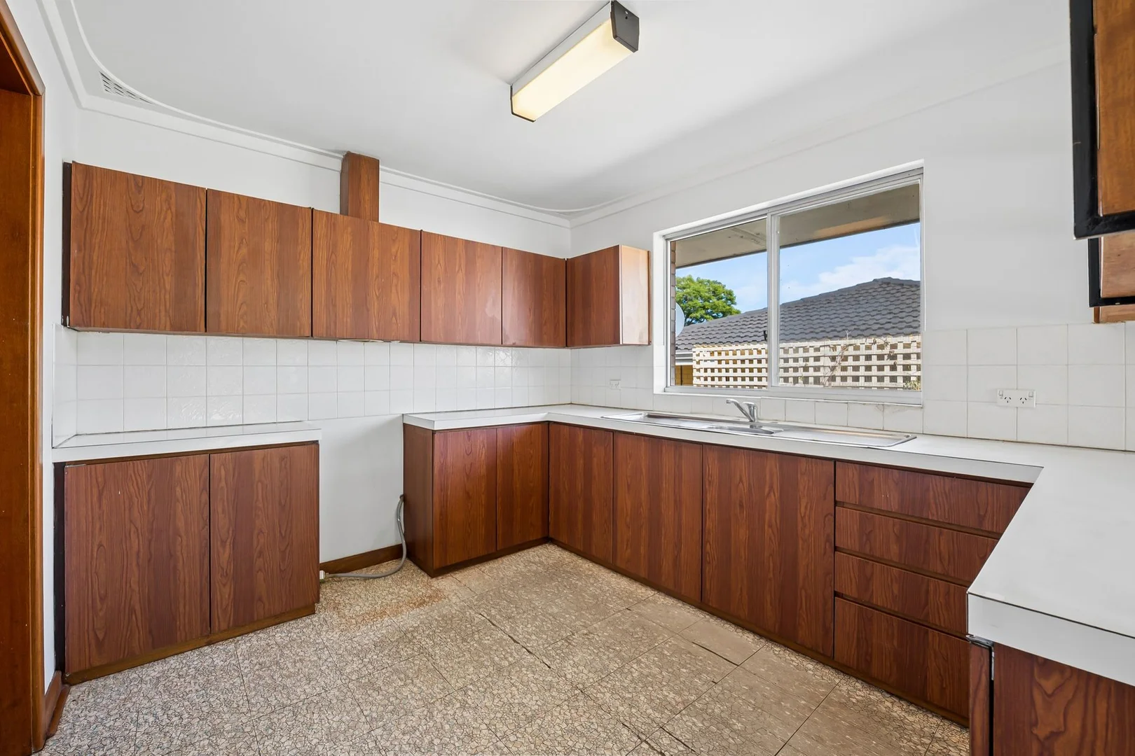 Additional image 12 of 42 Davenport Road, Booragoon WA 6154