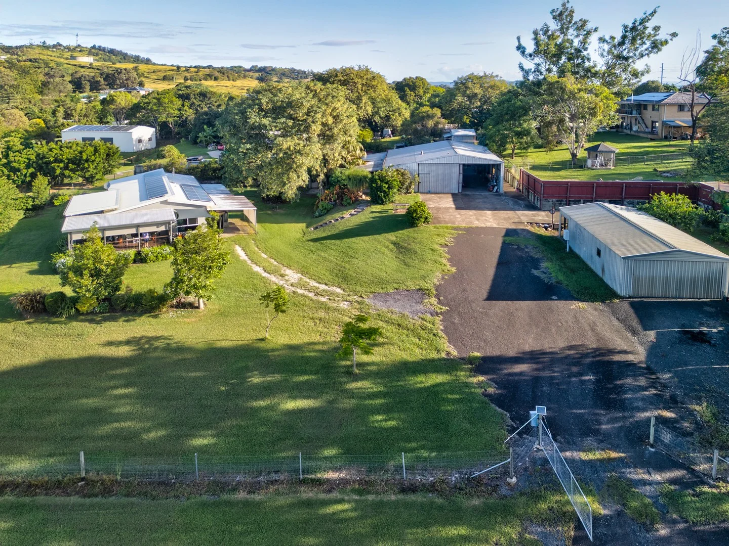 6 Happydale Rd, Lowood QLD 4311