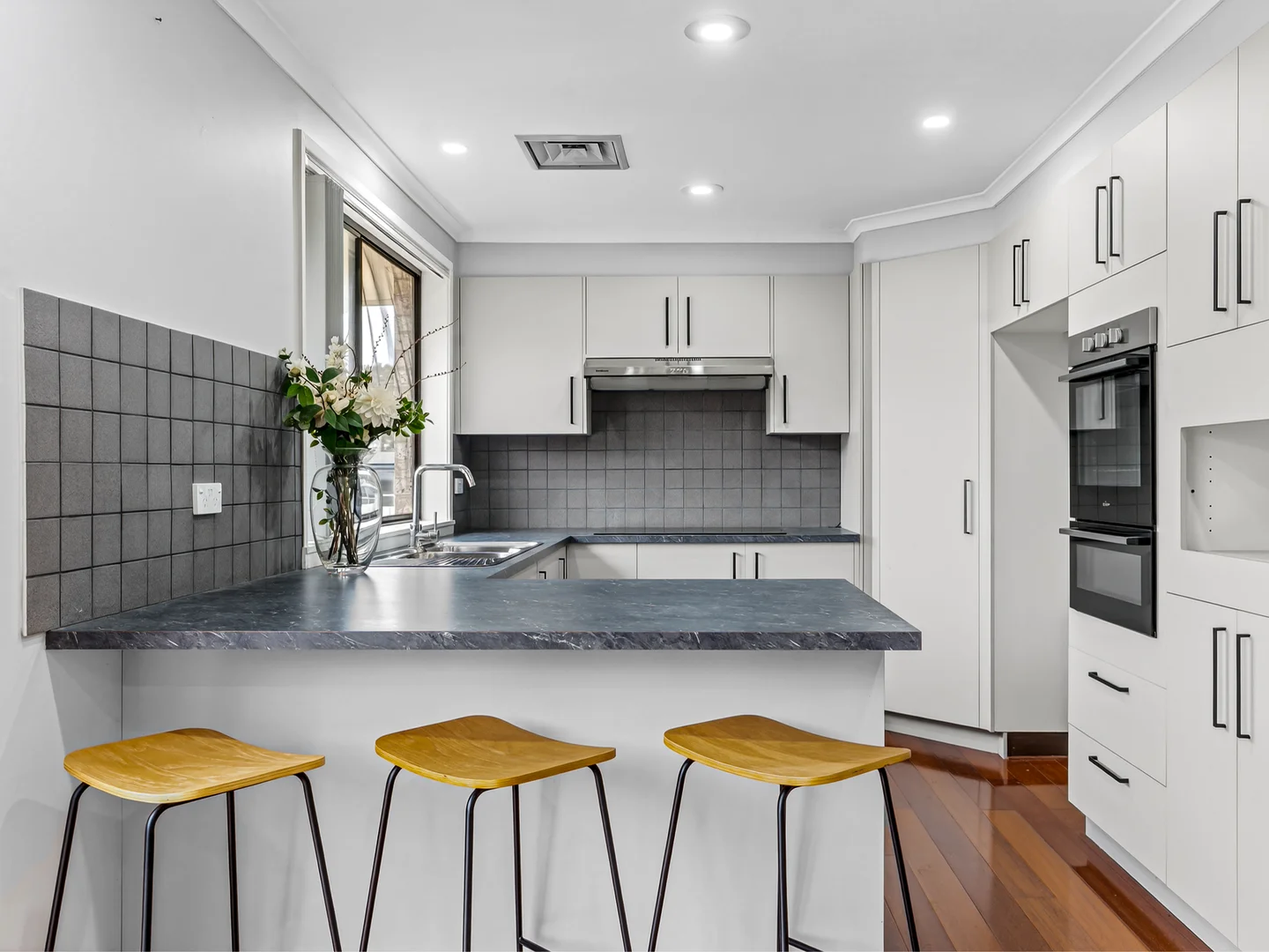 Additional image 3 of 242 Lakedge Avenue, Berkeley Vale NSW 2261