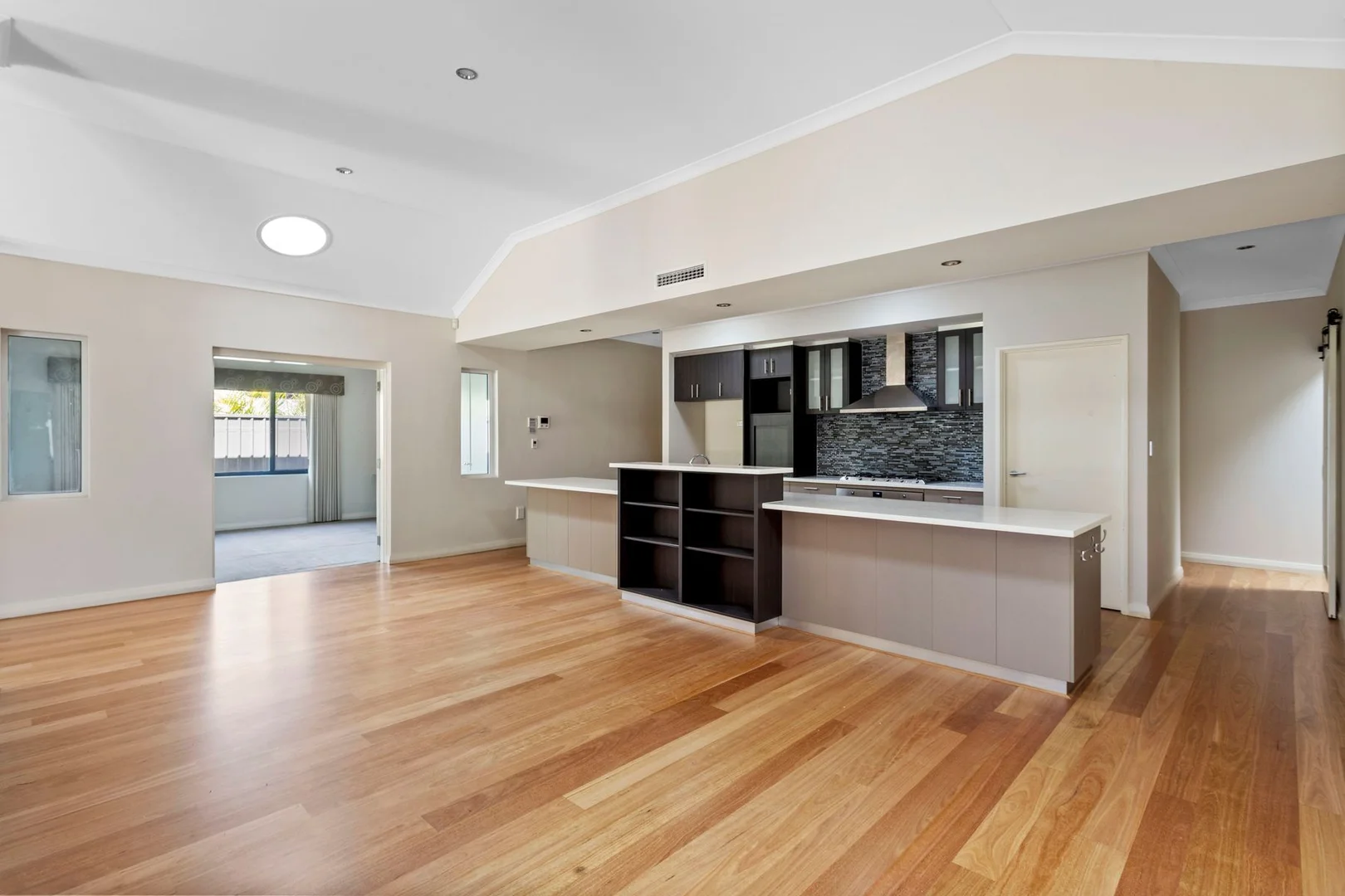 Additional image 9 of 39 James Street, North Beach WA 6020