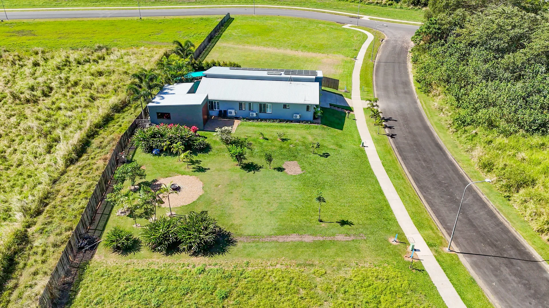 Additional image 7 of 8 Reef St, Wongaling Beach QLD 4852