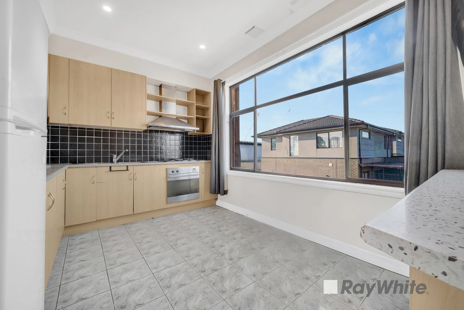 Additional image 7 of 4/60 Spring Square, Hallam VIC 3803