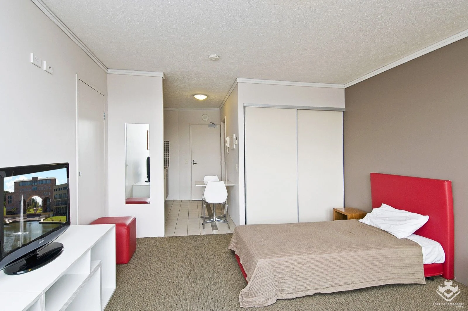 Additional image 3 of ID:21171932/25 Lake Orr Drive, Robina QLD 4226