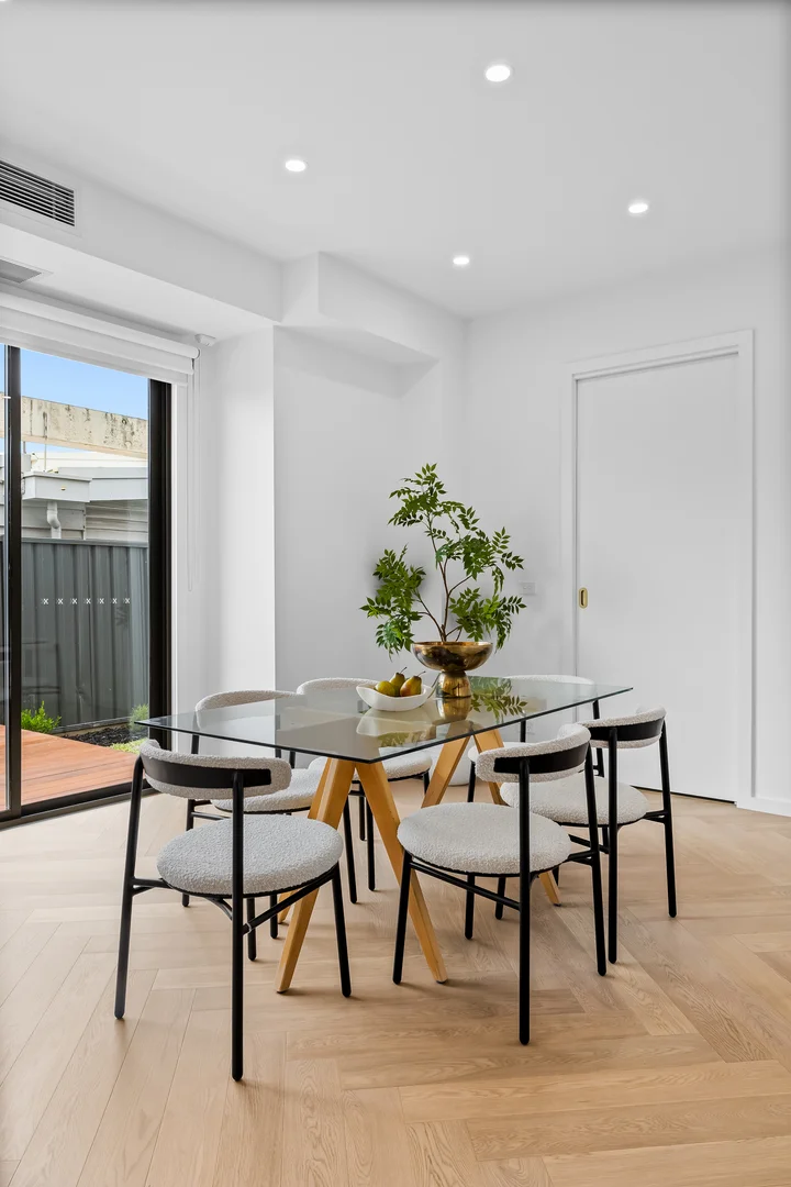 Additional image 9 of 24 Peck Avenue, Strathmore VIC 3041