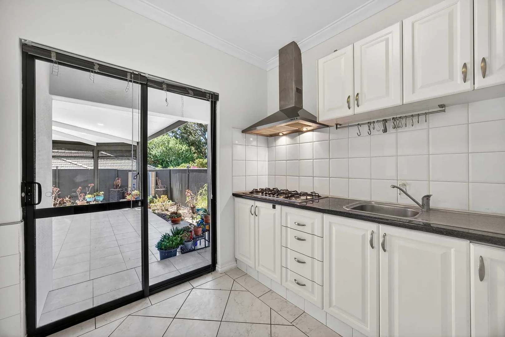 Additional image 13 of 35 McCallum Crescent, Ardross WA 6153